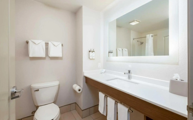 Holiday Inn Express Carlsbad by IHG