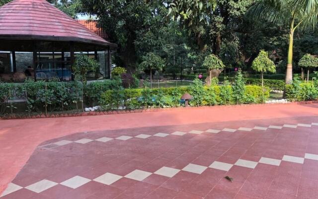 Jungle Leela Resort