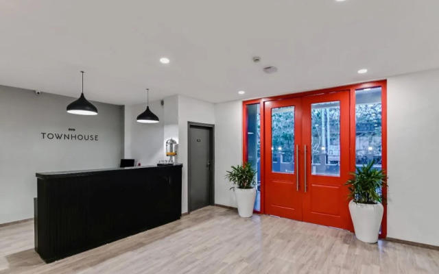 Hotel Indiana By OYO Rooms