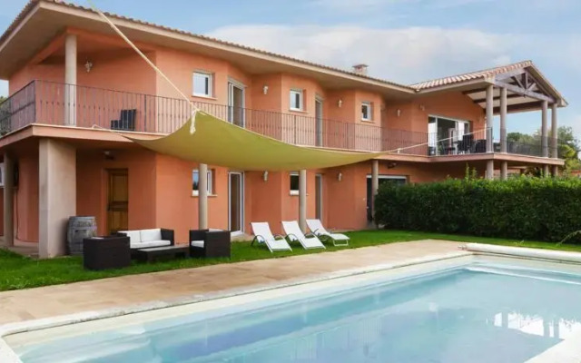Squarebreak - Villa overlooking the sea