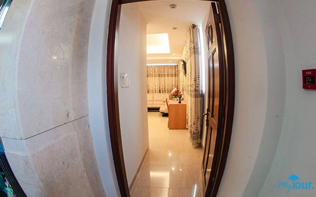 Lucky Star Hotel 266 De Tham