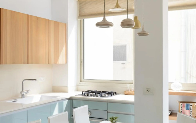 Adorable 2 bedrooms apt next to the beach