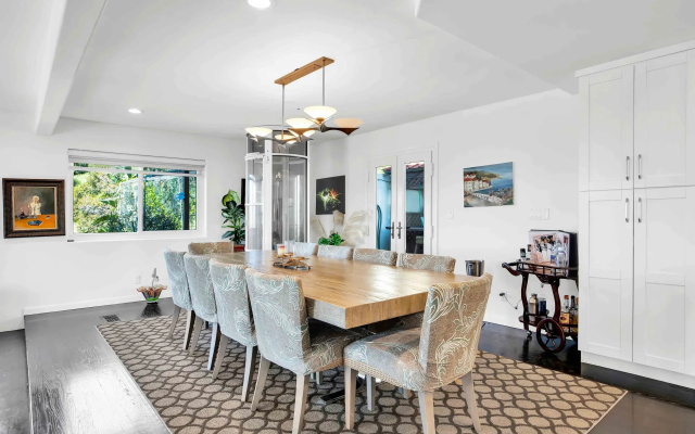 Pacific View by Avantstay Original Artist's Home