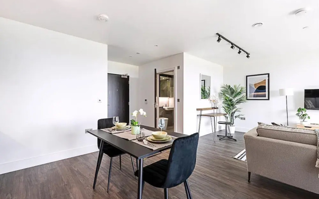 Stunning Studio Apartment