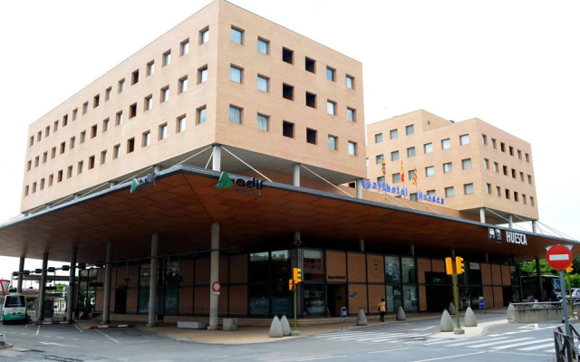 Sercotel Aparthotel Suites Huesca