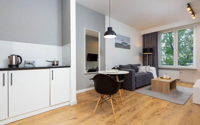 Apartment Warsaw Sławińska by Renters