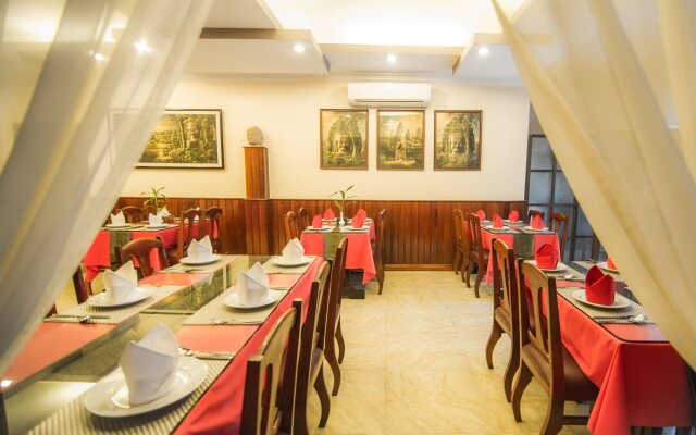 Reaksmey Chanreas Hotel