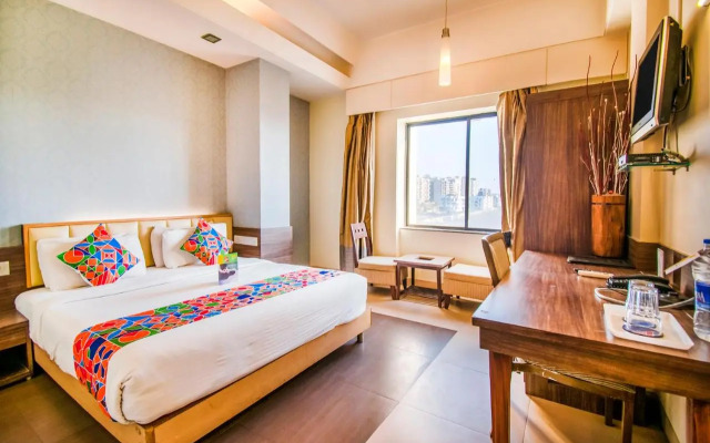 Hotel Sadanand Regency