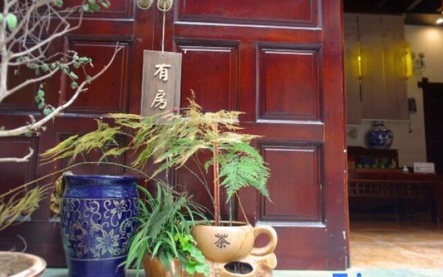 Ximen Chuixue Inn