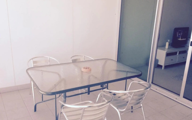 Breakwater Apartment