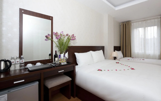 Rising Dragon Legend Hotel