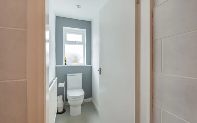 2 Tregof Terrace