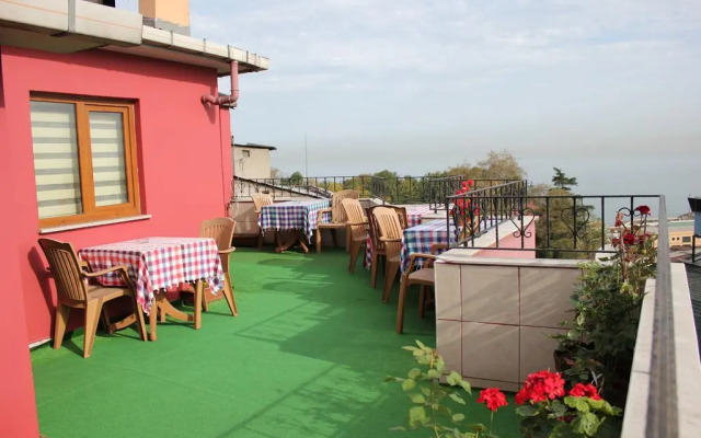 Nazar Hotel
