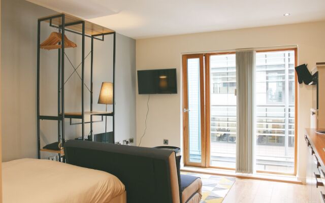 Homely Serviced Apartments - Blonk St