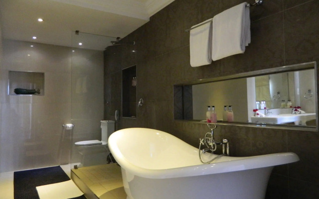 Dona Ana Hotel