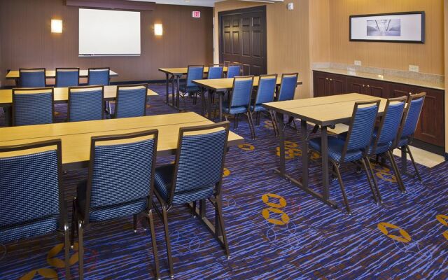Sonesta Select Tinton Falls Eatontown