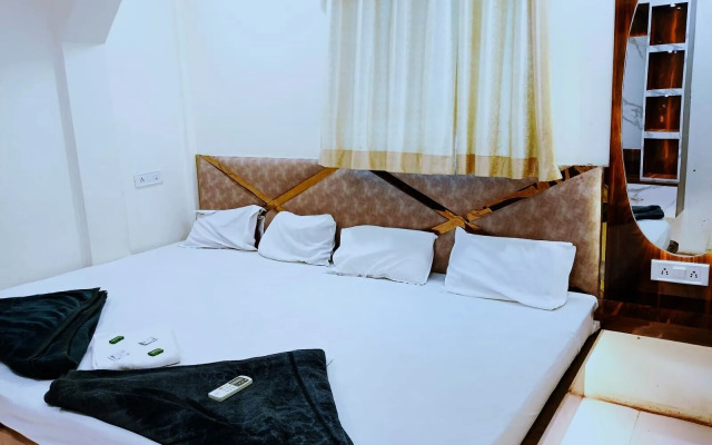 Hotel Vrandavan Palace