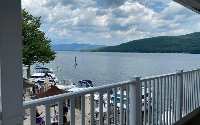 The Georgian Lakeside Resort