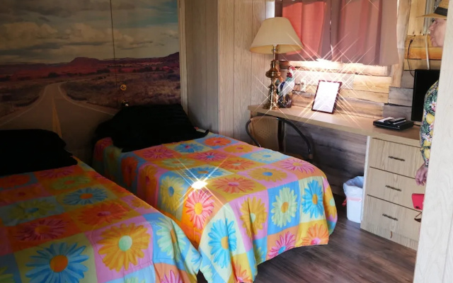 Happy Trails Campground & Mini Motel