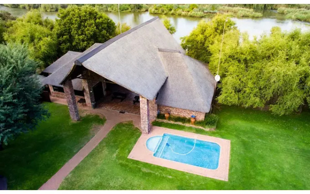Elgro River Lodge