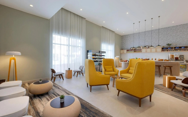 Element Al Mina, Dubai