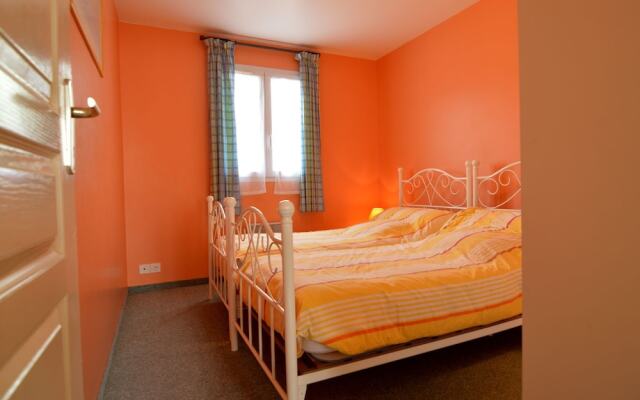 Quiet Holiday Home in Loire by the Sea