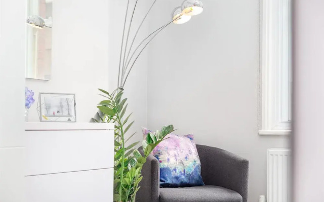 One Bed Serviced Apts near Oxford Street