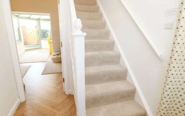 3 West Quay Mews
