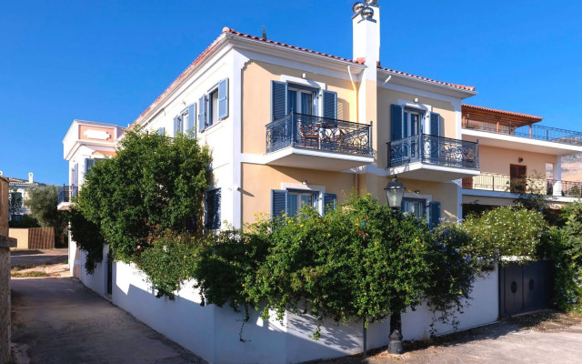 Nautilus Luxury Suites