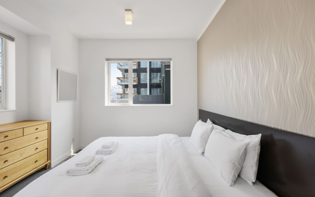 First Tracks – Guest Rooms – Kutchan