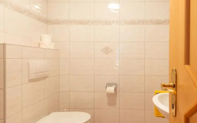 Lush Apartment in Strengen Near St Anton am Arlberg