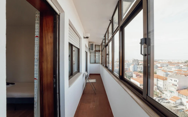 City Center Grand SEA View Terrace by Vacationy