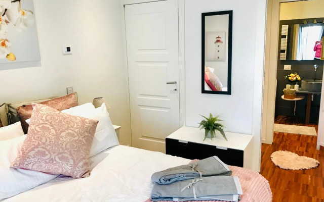 Sweet & cosy room next to the beach