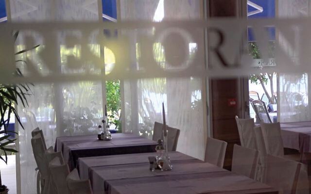 Hotel Eden