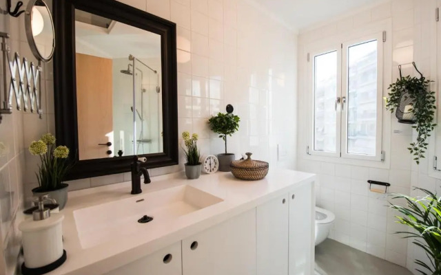 Downtown Boutique Apartment