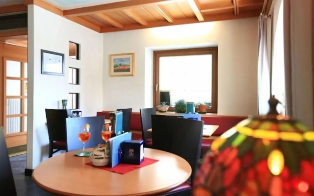 Hotel Col Di Lana
