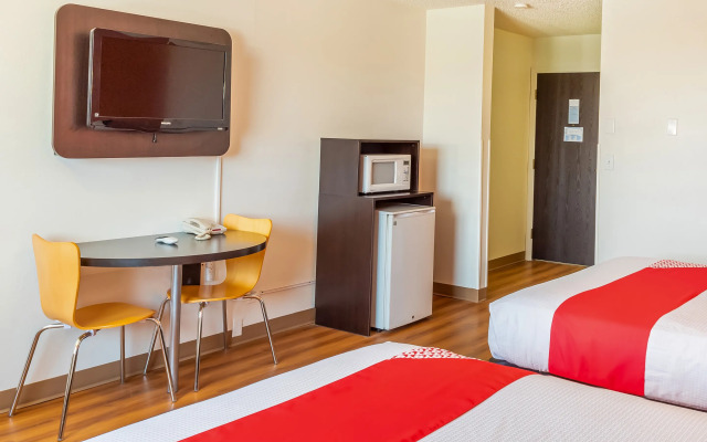 OYO Hotel Shelby MT Hwy 2 & I-15