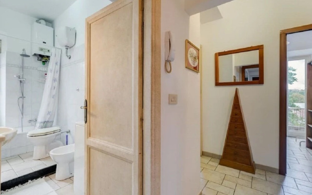 "spacious and Cozy, 6+3 Beds, Free Wifi, Near Eur"