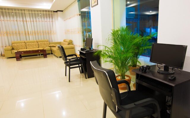 Douangchan Plaza Hotel