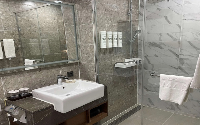 Best Western Plus Gyeongju Hotel