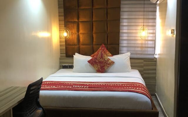 Esporta Suites Hotel GRA