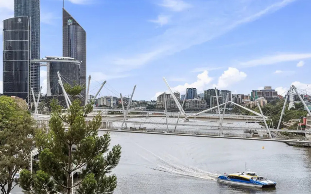 Stylish Studio in the Heart of Brisbane City