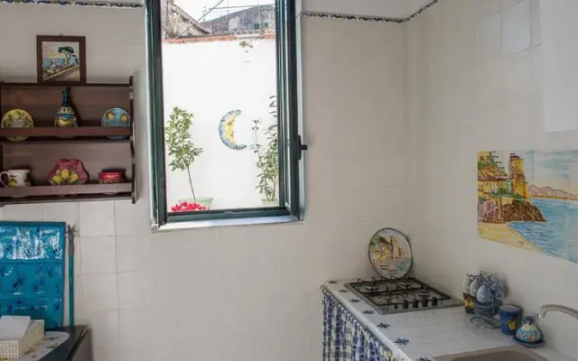 La Corte Di Raito