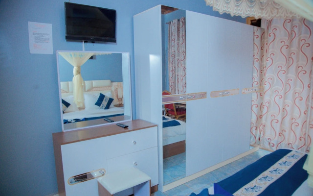 Best Inn Motel MUSINGUZI Frank