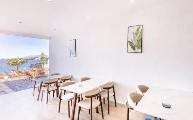September·Trvael Luxury Sea View Leisure Resort (Doubly Corridor Erhai Store) – Business – Dali