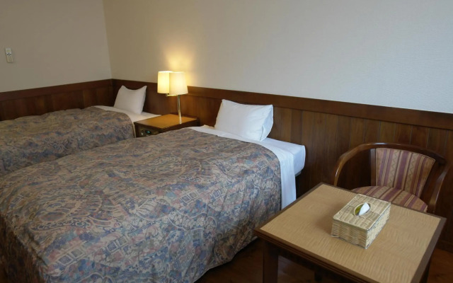 Rakuchin Hotel