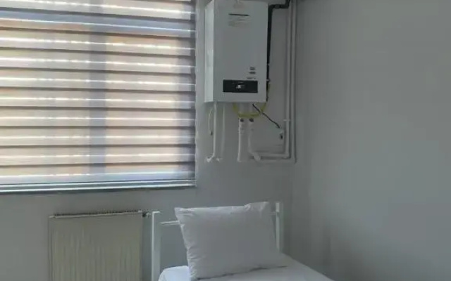No19 Pendik Suit