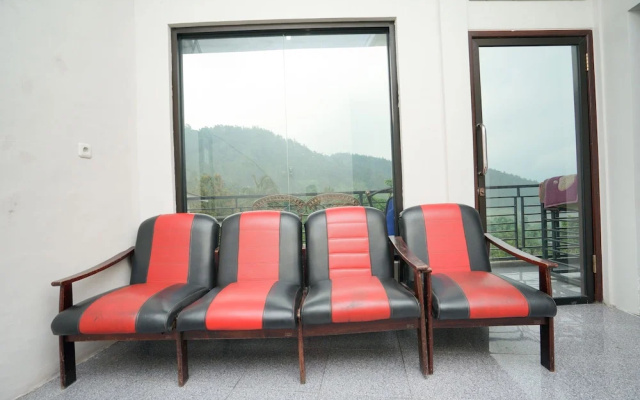 OYO 2327 Dome Hotel