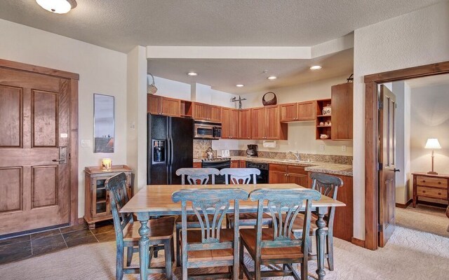 Main Street Station 3307