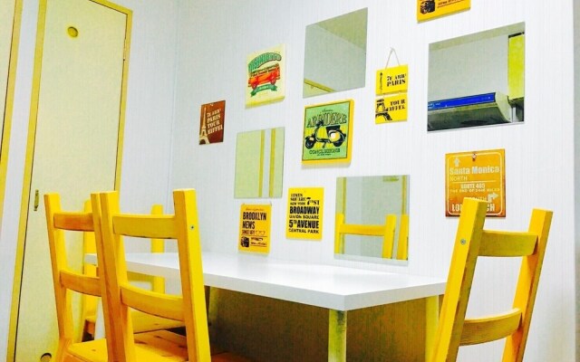 Local Tenjin Apartment